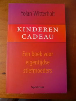 Kinderen cadeau (stiefmoeders) - Yolan Witterholt - 0