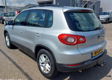 2010 Volkswagen Tiguan 1.4 TSI Comfort&Design ✅BENZINE ✅HANDGESCHAKELD ✅TREKHAAK - 2 - Thumbnail