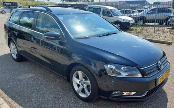 2013 Volkswagen Passat Variant 1.6 TDI Bluemotion Executive Edition ✅DIESEL ✅HANDGESCHAKELD - 1