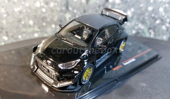 Toyota Pandem GR Yaris zwart 1:43 Ixo V1009 - 1