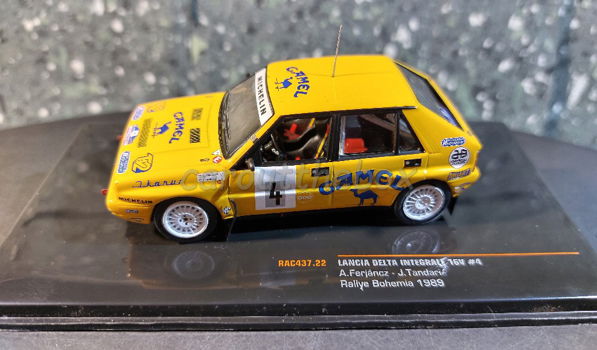 Lancia Delta Integrale #4 1989 geel 1:43 Ixo V1015 - 0