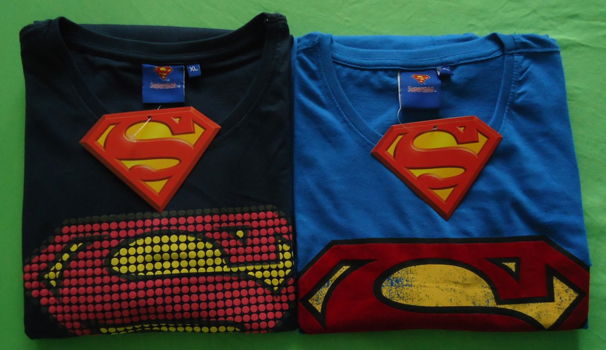 Nieuw donkerblauw T-shirt met logo van Superman (maat: XL). - 5