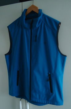 Te koop blauw vest zonder mouwen van Biaggini (maat: XL). - 7