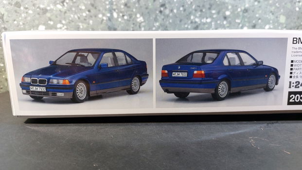 BMW 318i bouwmodel 1:24 Hasegawa - 1