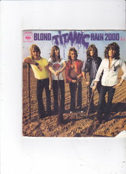 Single Titanic - Rain 2000 - 0