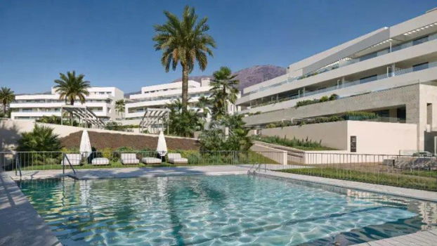 Uw eigen prachtige nieuwe Appartement in ESTEPONA met eigen parking en - 1