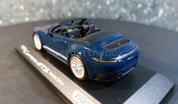 Porsche 911 Carrera GTS America edition 1:43 Minichamps Mi107 - 2