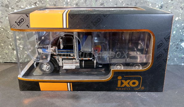 Freightliner Coronado 2012 zwart 1:43 Ixo V1033 - 3