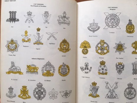 Army badges and insignia since 1945 (book one) - G. Rosignol - 3