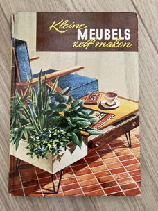 Boek: Piet Marée - Kleine meubels zelf maken - jaren 60/70