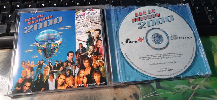 Te koop de CD-rom Top 40 Dossier 2000 van SoftMachine. - 3