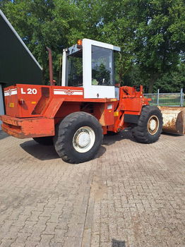 HvE-Bemiddeling - Wegen-Bouwmachines en Heftrucks - 4