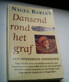 Rituelen rond dood en begrafenis. Barley. 9055012742.