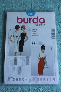 Burda style no 7043 - 0