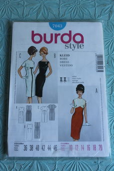 Burda style no 7043