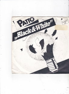 Single Patto - Black and white