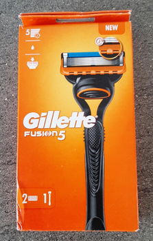 Gillette Fusion 5 houder en mesjes - 0