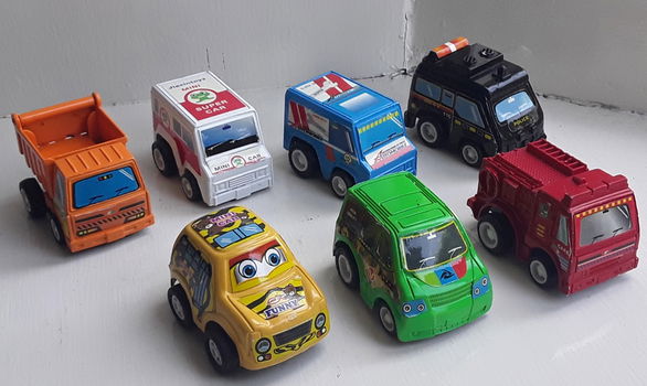 7x Kleine autootjes - speelgoedauto's- speelgoed auto's - 3