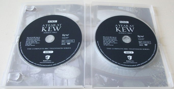 Dvd *** YEAR AT KEW *** 2-DVD Boxset Seizoen 2 - 3