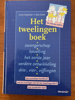 Het Tweelingenboek - Lenny Duijvelaar, Anjo Geluk - 0