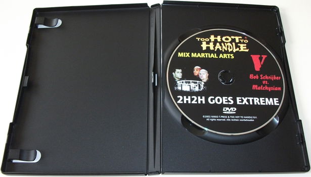 Dvd *** TOO HOT TO HANDLE V *** Mix Martial Arts - 2