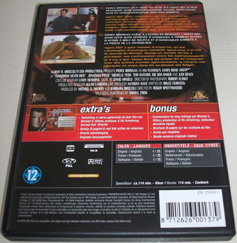 Dvd *** TOMORROW NEVER DIES *** - 1