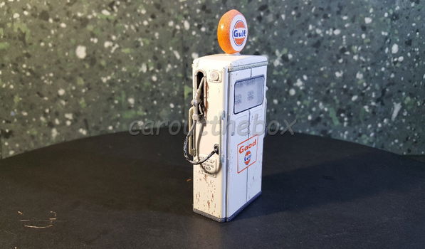 Tokheim 350 twin gas pump GOOD GULF 1:18 Greenlight G408 - 1