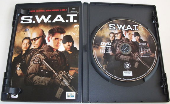 Dvd *** S.W.A.T. *** - 3