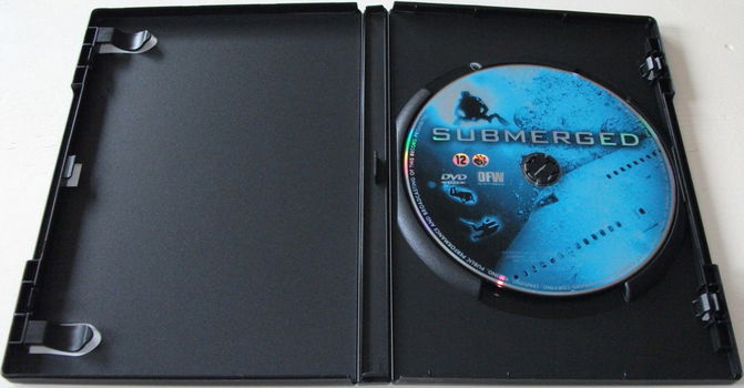 Dvd *** SUBMERGED *** - 3