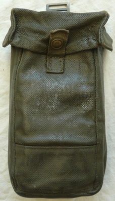 Magazijn Tas / Magazine Pouch, Bren, model 1937 MKIII, doorgebruikt Nederlands Leger, jaren'50.(2)