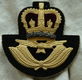 Embleem Uniformpet / Cap Badge, Warrant Officer - Queens Crown, RAF (Royal Air Force), jaren'80.(1) - 0 - Thumbnail