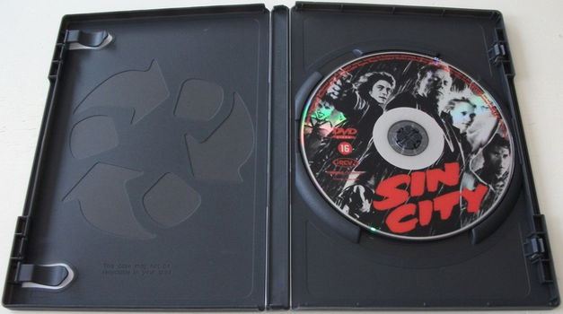 Dvd *** SIN CITY *** - 3