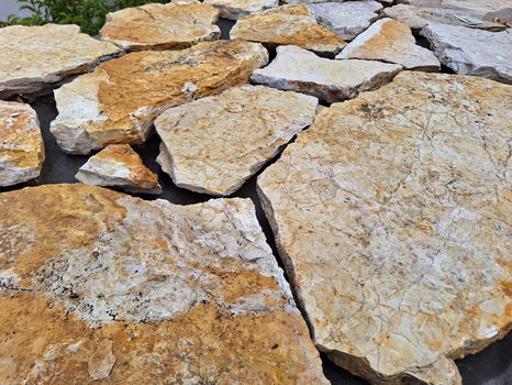 flagstones Bourgogne € 29,95 p/m2 incl. btw - 3