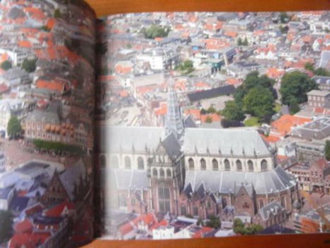 Tussen hemel en Haarlem - Beelden van een bisdom - 1