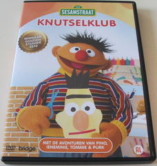 Dvd *** SESAMSTRAAT *** Knutselclub