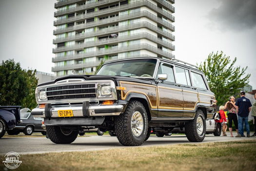 Jeep Grand Wagoneer bj 83 model 85/90 de mooiste - 0