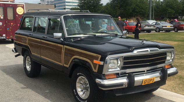 Jeep Grand Wagoneer bj 83 model 85/90 de mooiste - 1