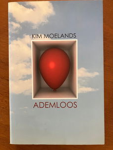 Ademloos - Kim Moelands