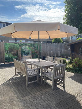 Origineel hardhouten tuinset + parasols - 2