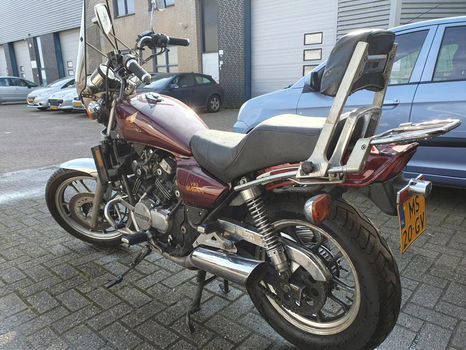 Honda VF 500 C Magna V30 1984 - 3