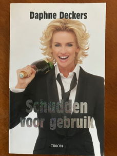 Schudden voor gebruik - Daphne Deckers