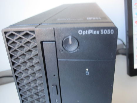 Dell Optiplex 5050 i5-7500 16gb 256gb SSD+500gb HDD+ 23 inch - 2