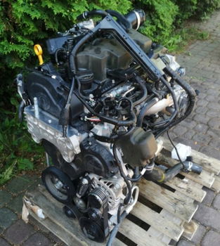 COMPLETE MOTOR HYUNDAI I30 I40 1.6 TUSCON KONA D4FE - 0