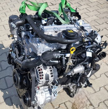 JAGUAR XE E PACE LAND ROVER DISCOVERY SPORT EVOQUE PT204 2.0T MOTOR COMPLEET - 1