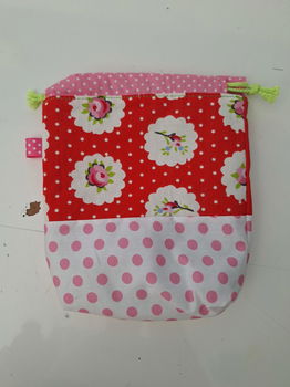 Projectbag retro bloemen rood met roze roosje - 0