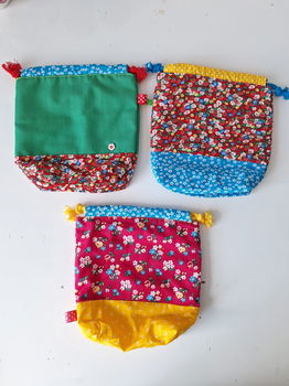 Projectbag 22 x 21 groen met kleine bloemetjes - 1