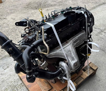 MOTOR 2.2 HDI 4HU 4HV BOXER DUCATO 10TRJ COMPLEET - 4