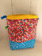 Projectbag 22x21 cm met schattige kleine bloemetjes op rode en blauwe ondergrond - 0 - Thumbnail