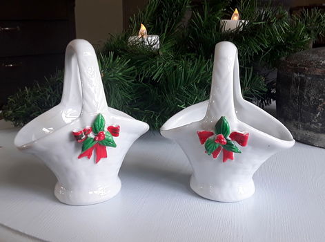 Vintage / retro keramieken kerstmandjes - kerstbakjes - 0