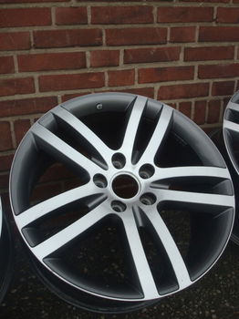 20’’Inch Originele S-line Audi Q7 Porsche Cayenne Velgen 5x130 - 1